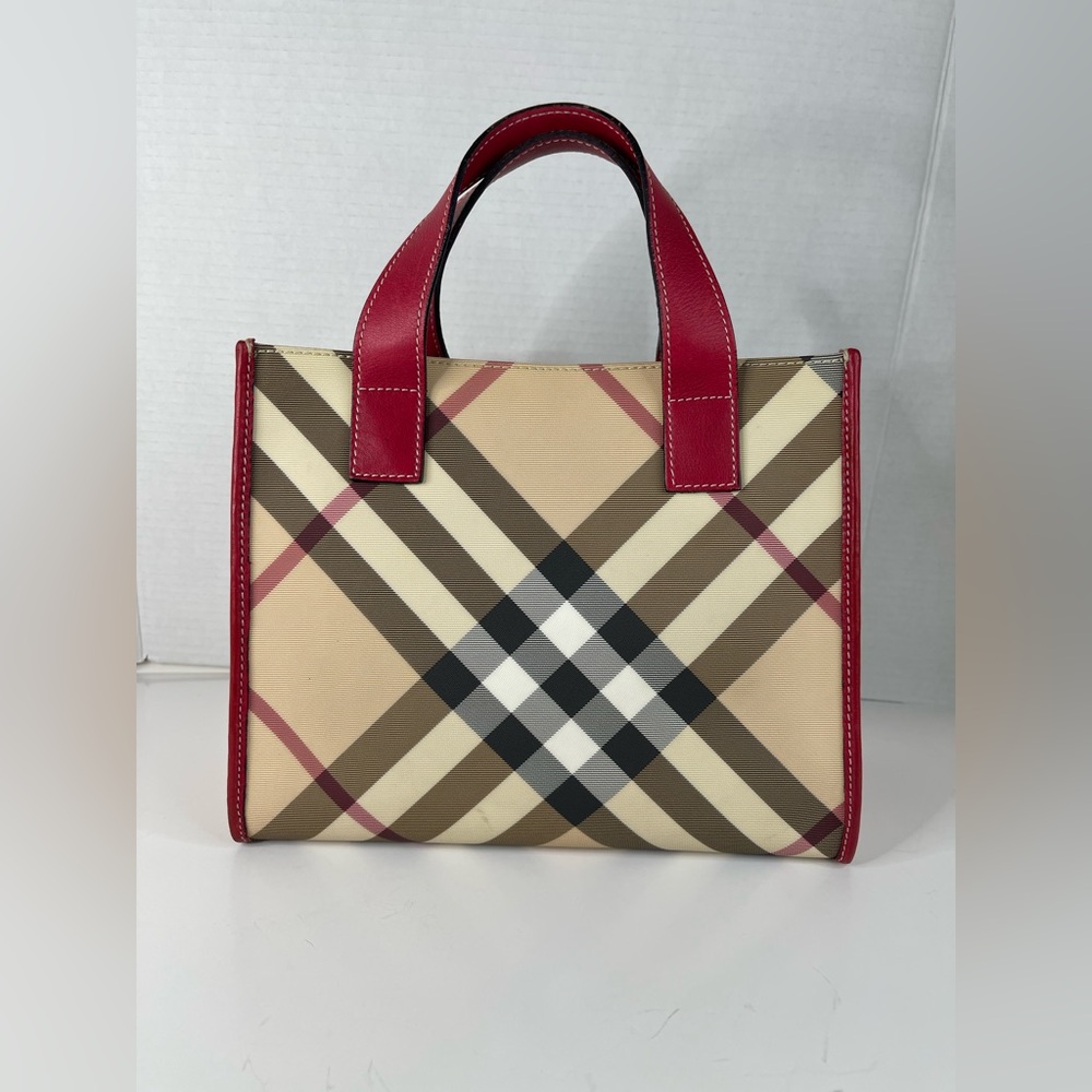 Burberry Tote Bag - Picture 14 of 14